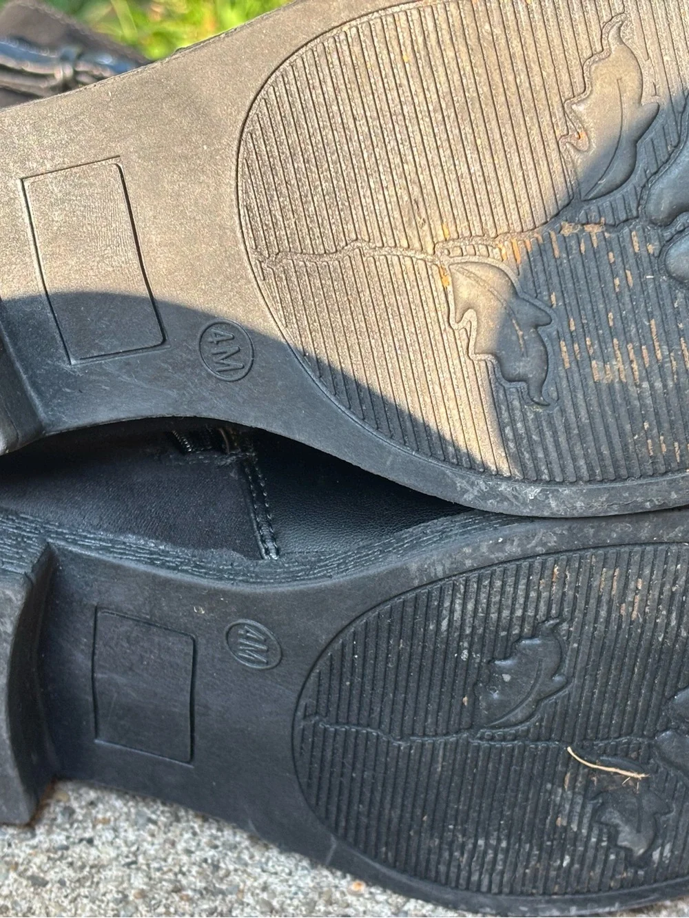 Black Boots by Olive & Edie Full Zip Teagan Girls 4M -See details
